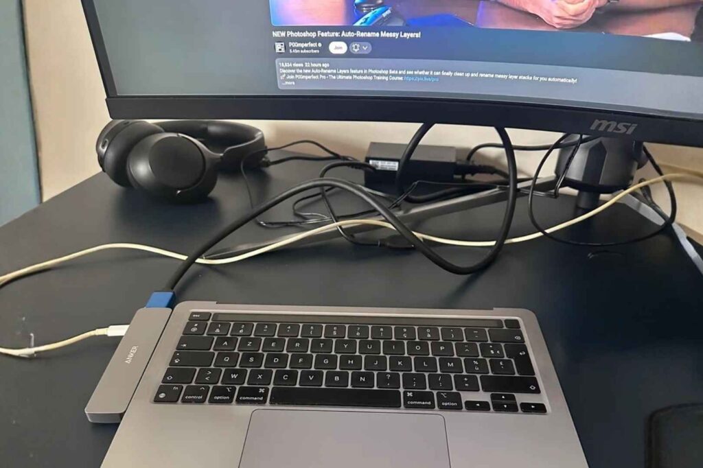This HalfBook Hack Turns Broken MacBooks into Clean Desktop Setups