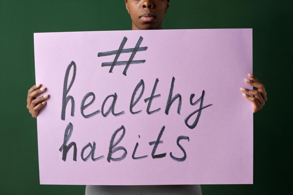 6 Polite Habits Hosts Secretly Dislike and How to Avoid Them