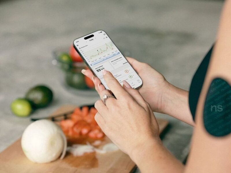 AI Nutrition Tracking Apps in 2026: Do They Actually Help You Eat Better?