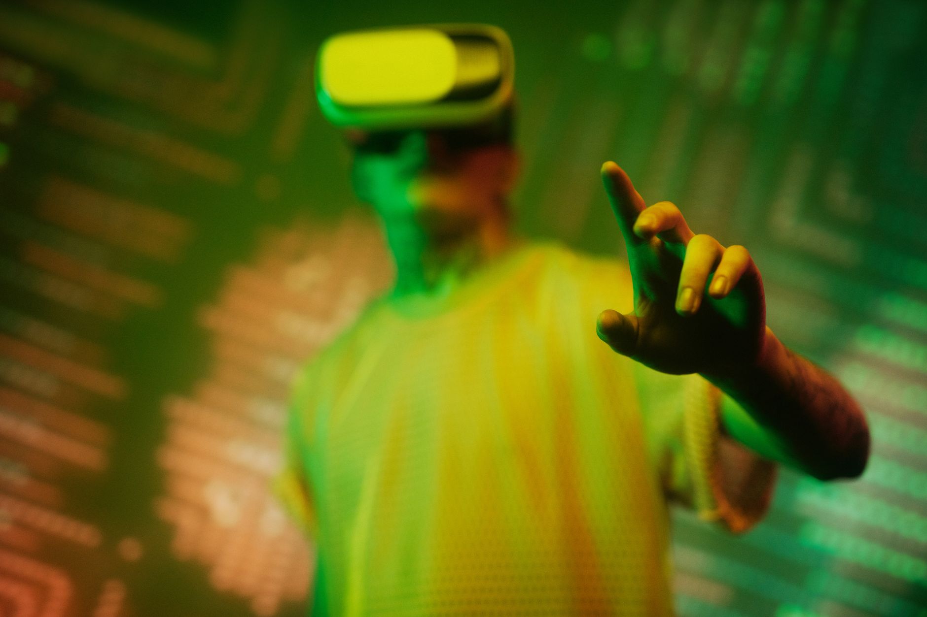 Augmented reality display technology for wearable devices