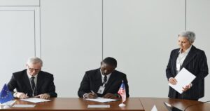 diplomacy-peace-signing-international-ag