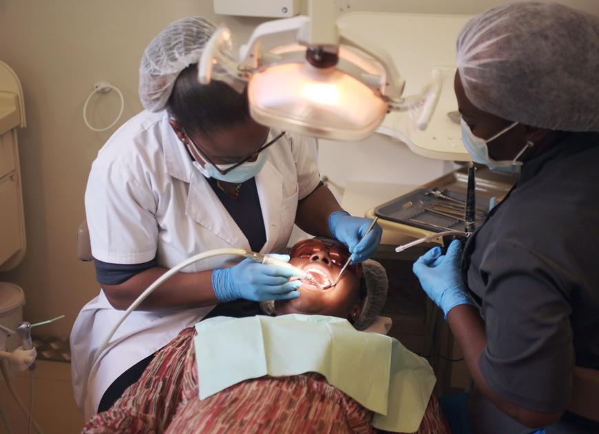 DRC Ebola Outbreak Expands With Bundibugyo Strain Infecting Over 800 People