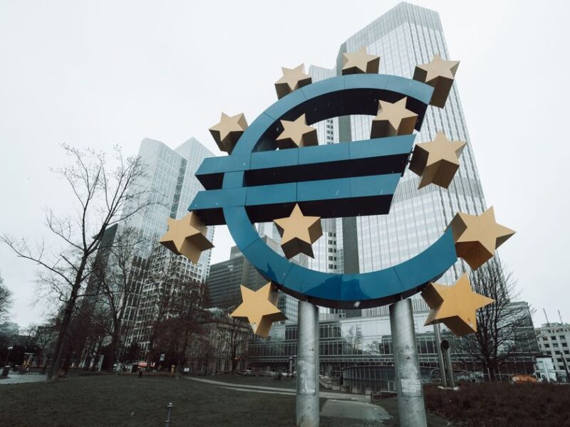 ECB Holds Rates at 2.15% While Raising Inflation Forecasts as Middle East Tensions Fuel Uncertainty