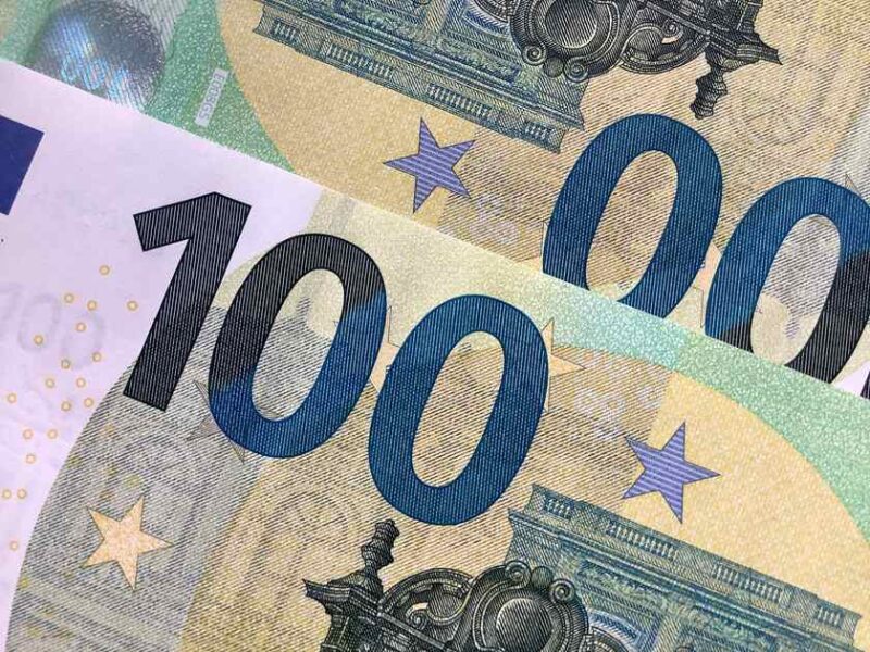 EU Fines Apple 1.8 Billion Euros for App Store Anti-Competitive Practices