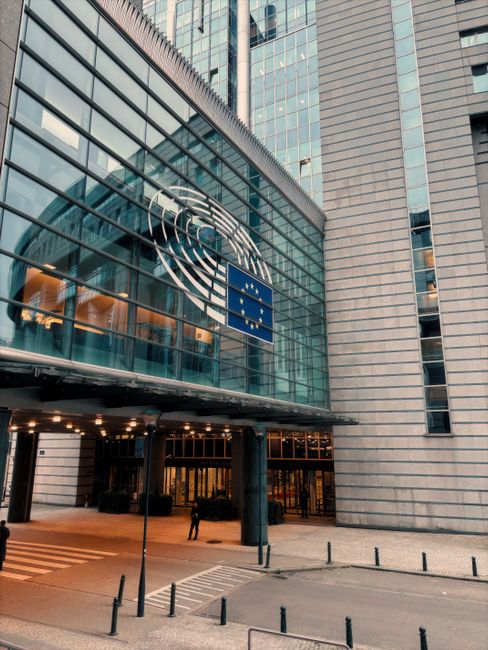 European Commission building representing digital policy