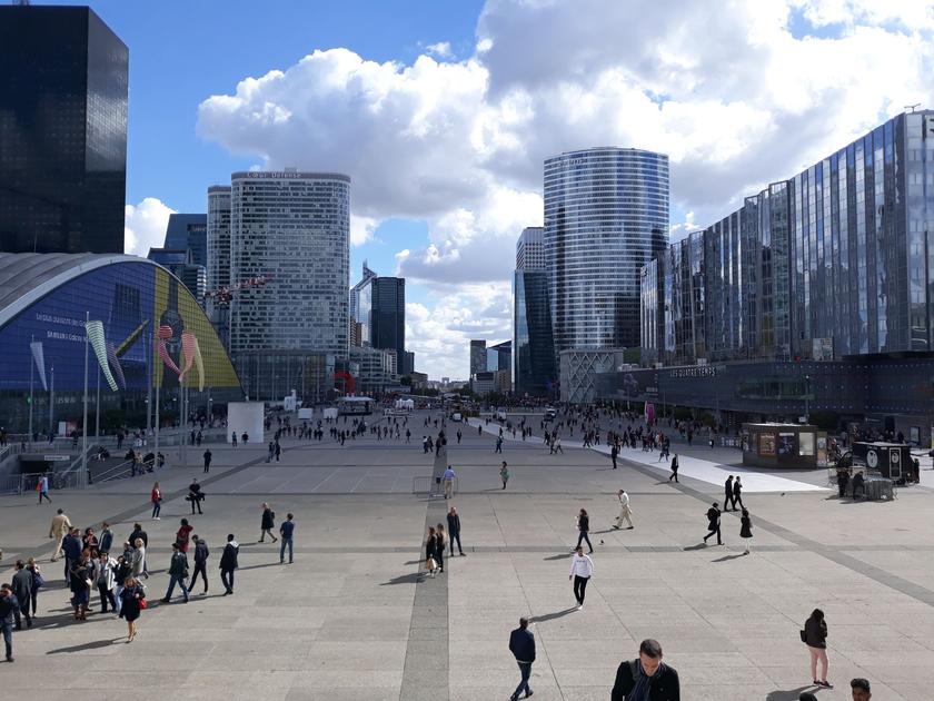 France's Economy Stagnated in First Quarter 2026 as Consumer Spending and Investment Fell