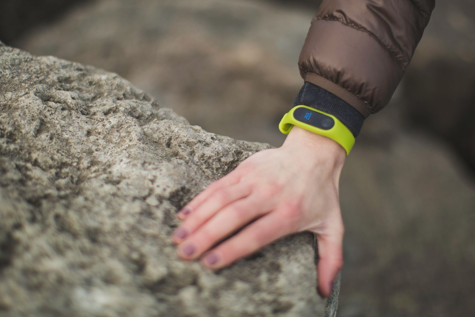 AI wearable health tracking device