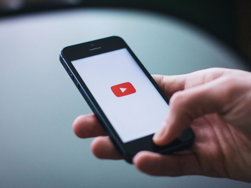 How to Cast or AirPlay YouTube to Apple TV