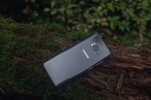 How to Set Up Voicemail on a Samsung Phone