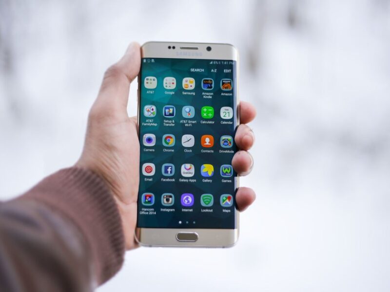 How to Turn Off a Samsung Phone