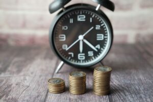 How Compound Interest Works (With Real Examples)