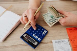 The 50/30/20 Budget Rule Explained: A Simple Way to Manage Money