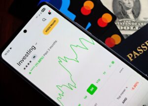 How to Start Investing With Little Money: A Beginner's Guide