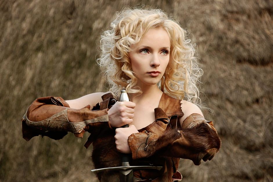 Netflix Confirms Gerwig's Narnia Reboot Gets Theatrical Release