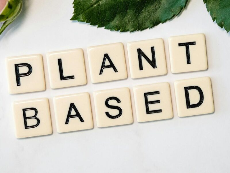 Plant-Based Nutrition for Competition: Performance Guide 2026