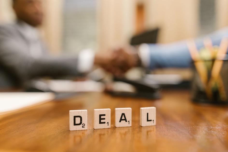 Private Equity Dry Powder Hits Record as Dealmaking Returns in 2026 After Rate Peak