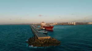 Qatar and Kuwait Face GDP Contractions of Up to 14 Percent From Iran War Energy Shock