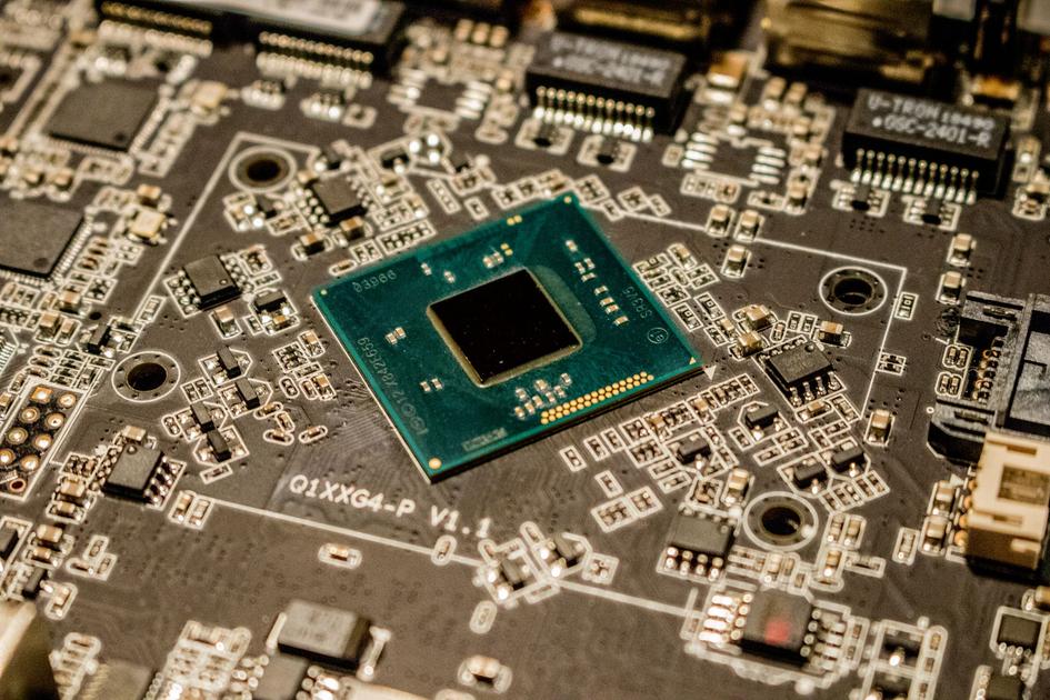 Quantum Computing in 2026: Where We Are and Why It Matters for Cybersecurity