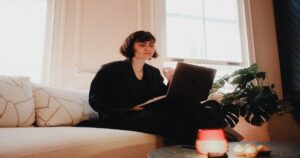 remote-work-office-laptop-home-working