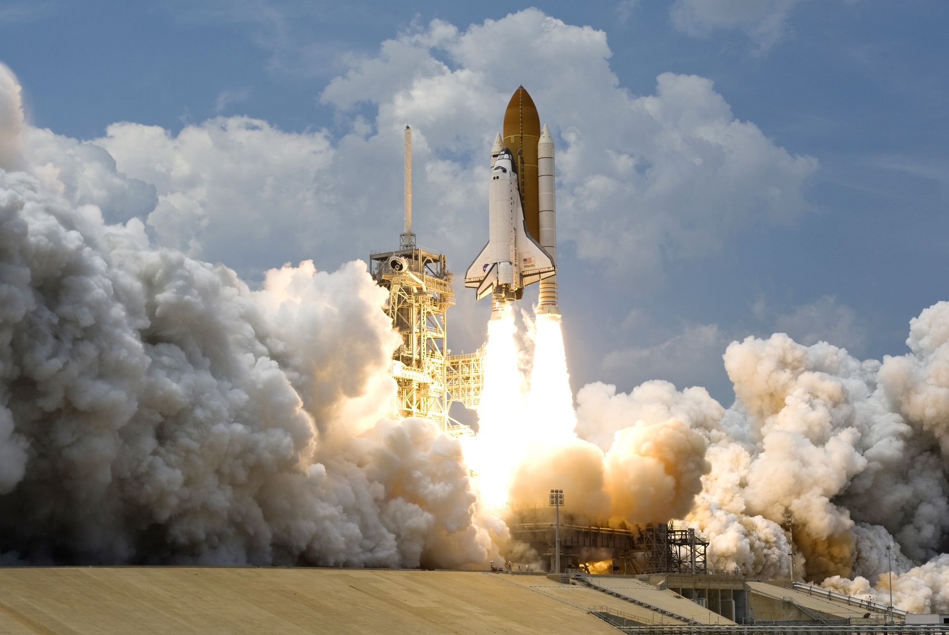 SpaceX Starship Flight 12 Lifts Off