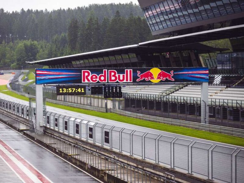 Russell Claims Controversial Austrian GP Pole After Verstappen