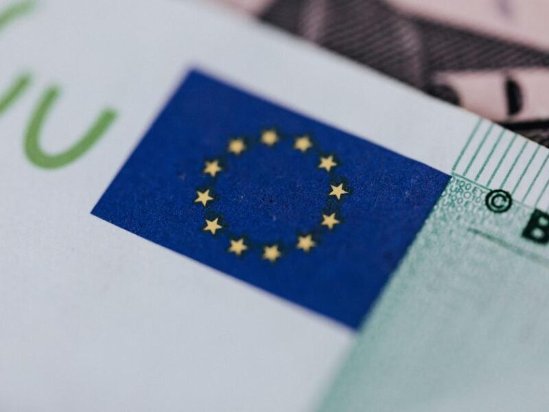 Six EU Nations Push Capital Markets Integration to Cut $35 Trillion Savings-Investment Gap