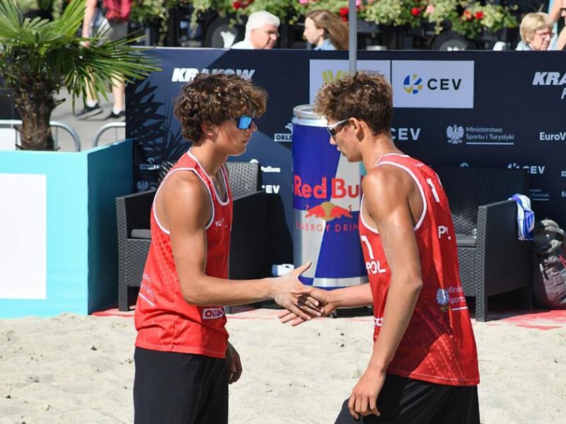 Sports Update: Hutnik Krakow (POL) v Lubaczow (POL) live scores