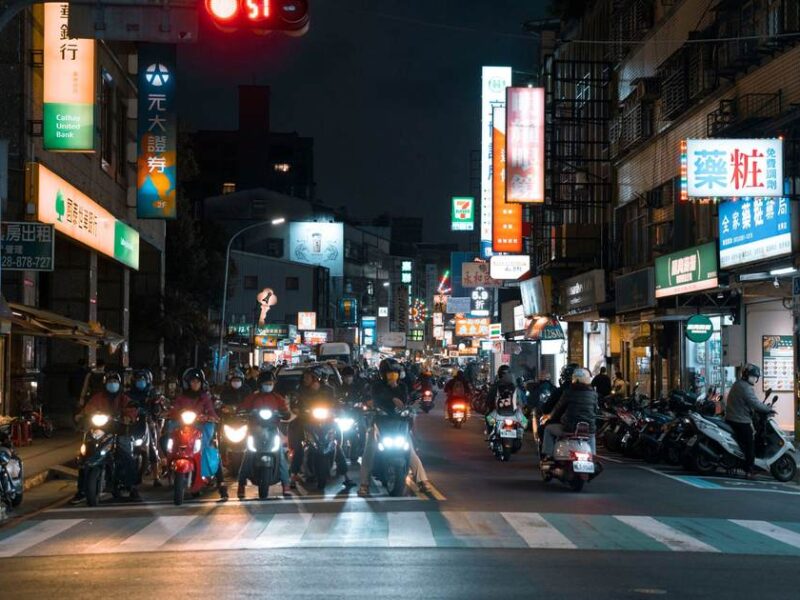 Taiwan Central Bank Extends Grace Period, Signals No New Credit