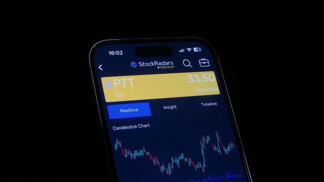 Tech Stocks Tumble Amid Geopolitical Tensions and Inflation