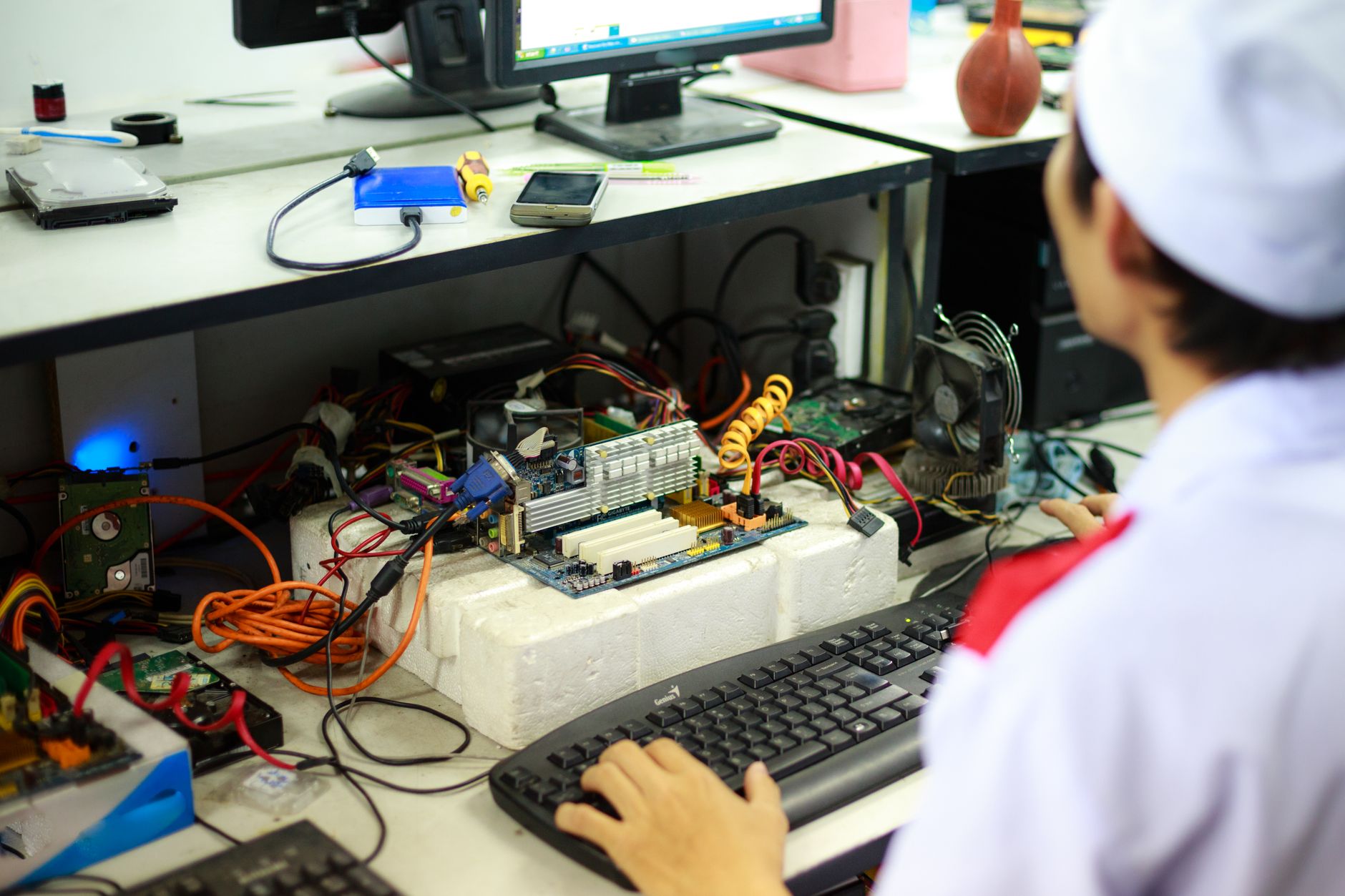 What OpenAI Broadcom chip means for the AI industry