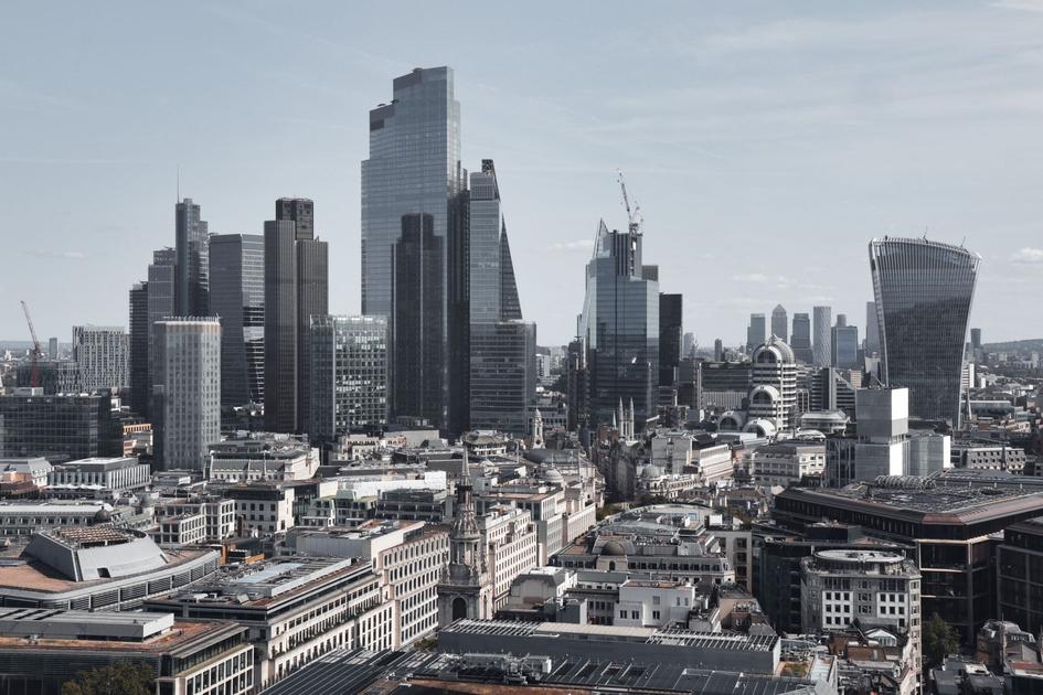 UK Economy Contracts 0.1 Percent in April 2026 as Iran War Energy Shock Hits Households
