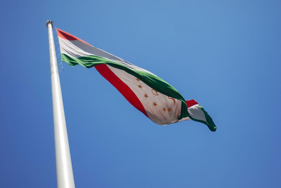 Uzbekistan and Tajikistan Deepen Partnership With $2 Billion Trade Target and Border Deal