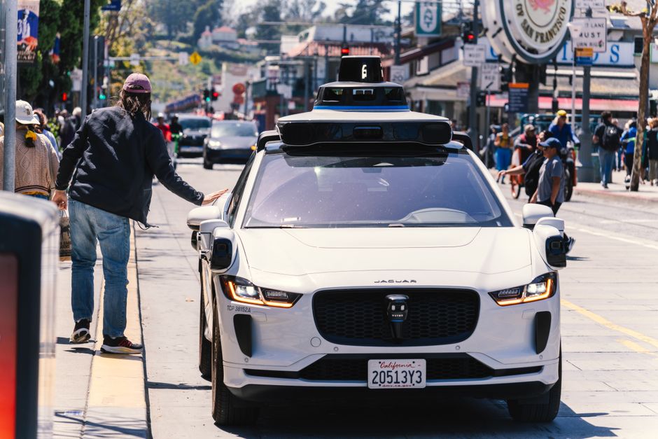 Self-driving car technology side by side comparison