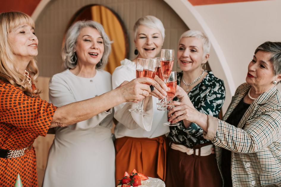 Women Over 40 Need These 5 Key Nutrients: Experts Explain