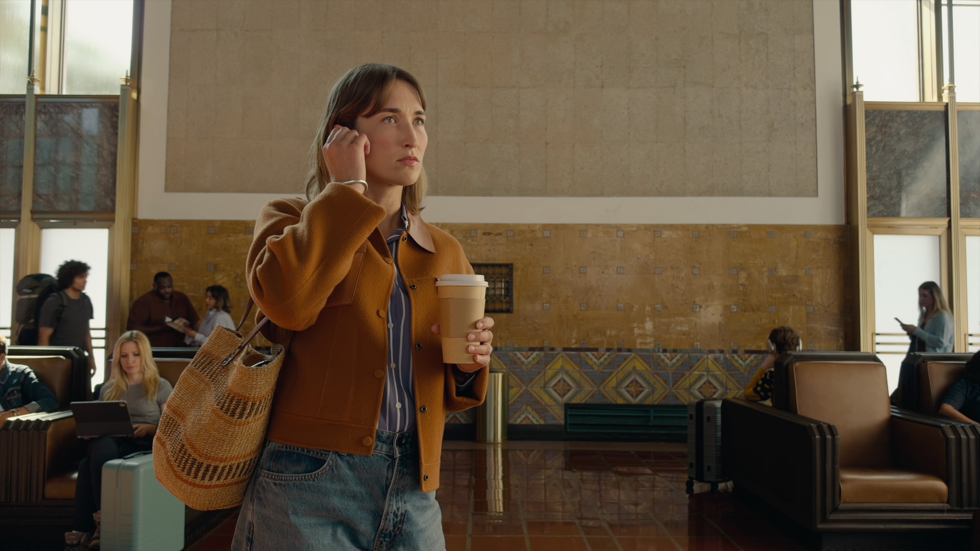 AirPods 5 Active Noise Cancellation, Transparency and Adaptive Audio